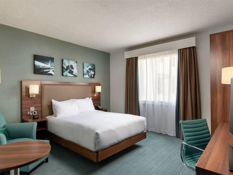 Hotel Hilton Garden London Heathrow Airport 4*