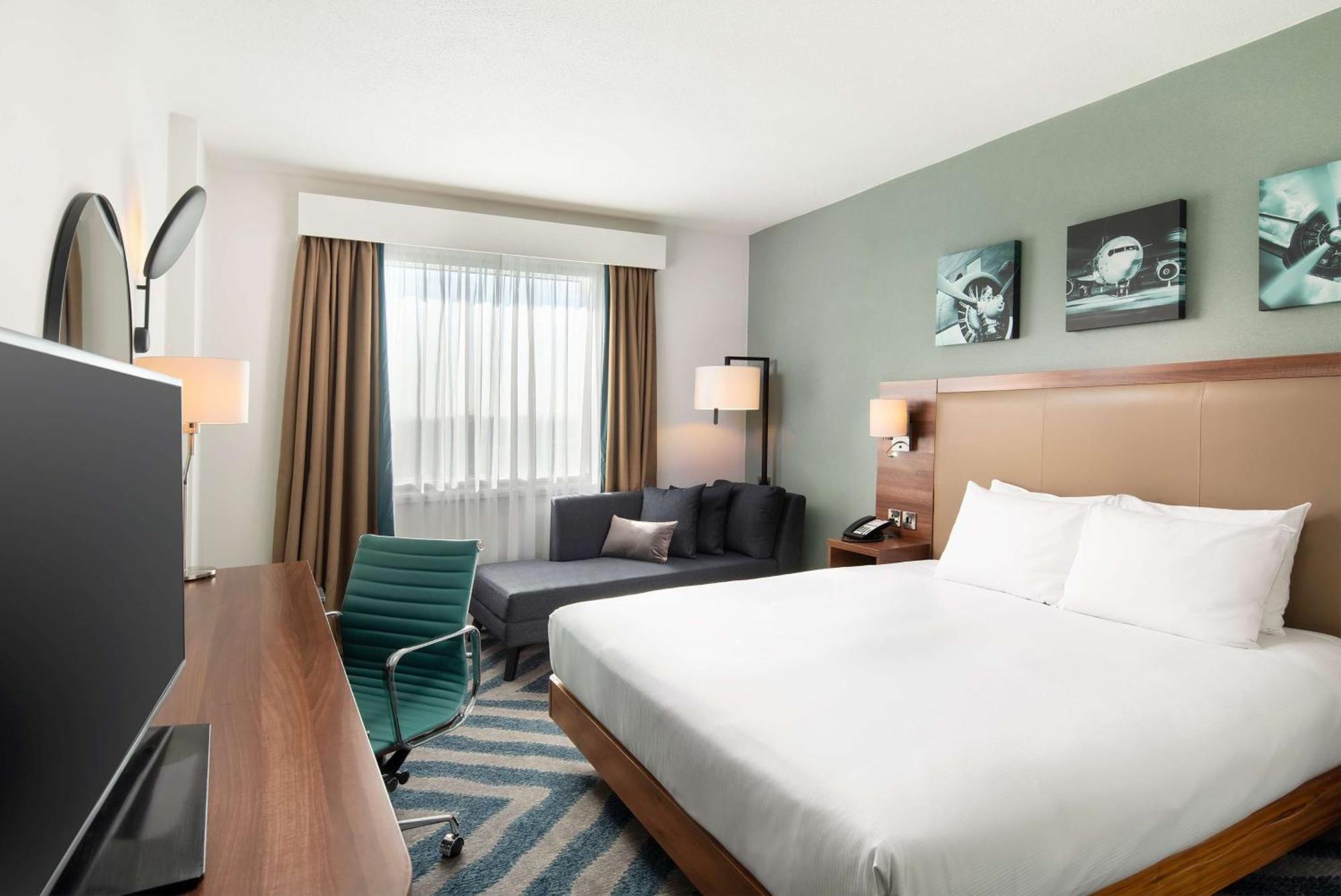 Hilton Garden London Heathrow Airport